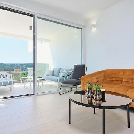 Apartment Fuer 4 Personen Ca, 51 M Sup2 In Trogir, Adriakueste Kroatien Und Umgebung Trogir